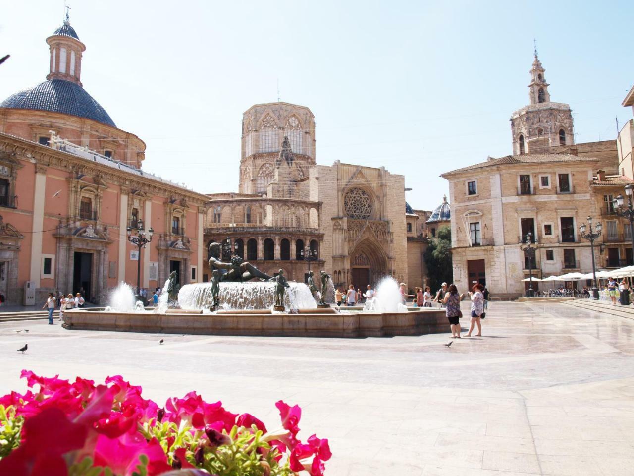 Apartup L' Almoina Valenza Esterno foto